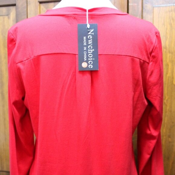 Red v-neck top - Picture 3 of 6